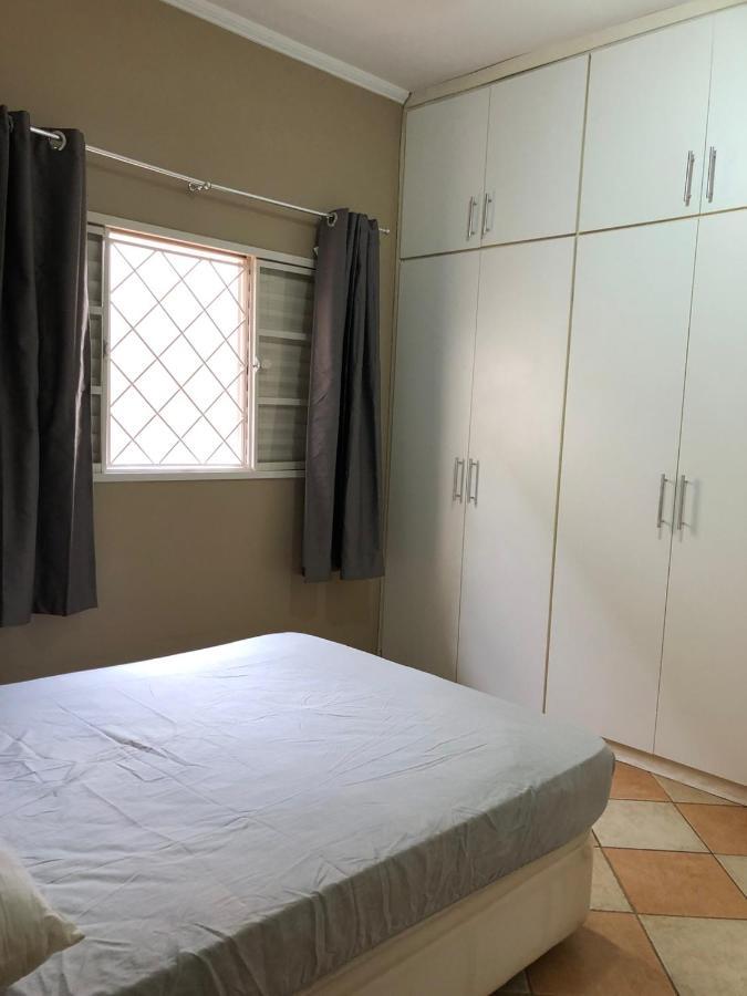 Casa Temporada Olimpia 8 Pessoas Com Piscina Villa Buitenkant foto
