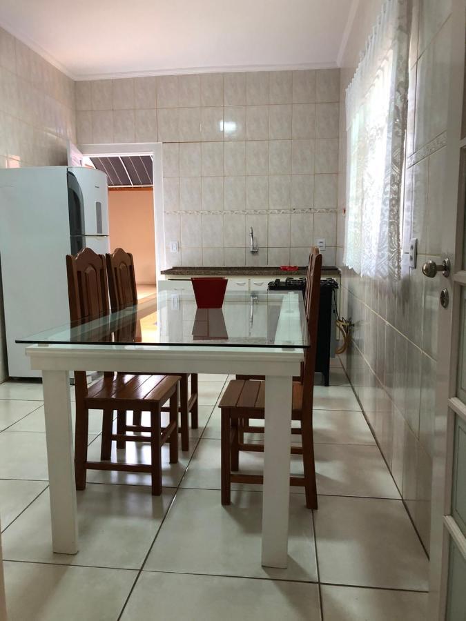 Casa Temporada Olimpia 8 Pessoas Com Piscina Villa Buitenkant foto